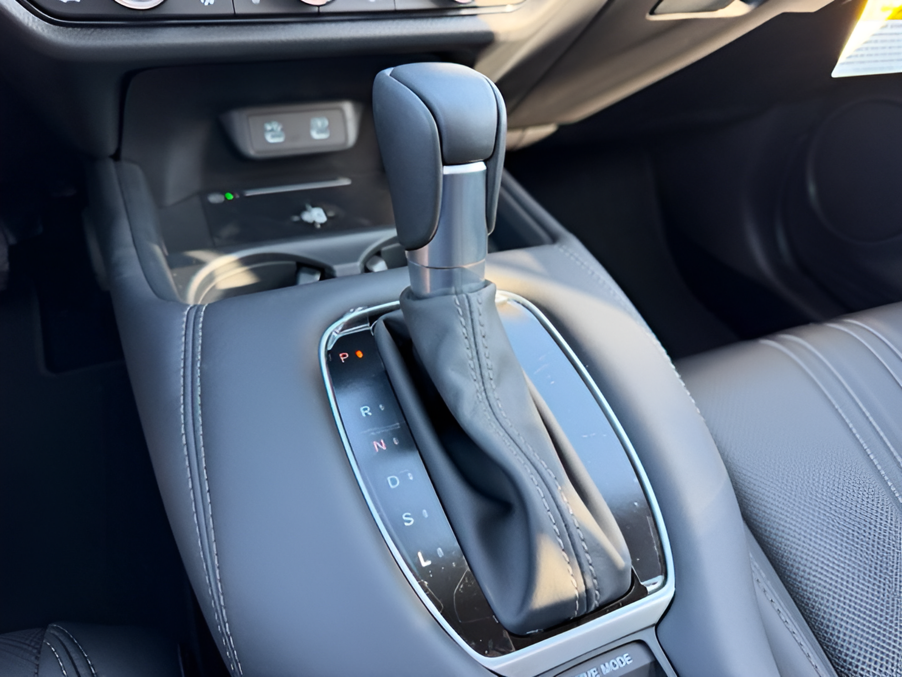 New 2027 Honda HR-V EX-L image 22