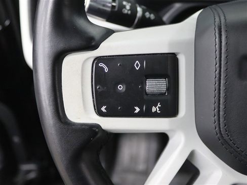 Used 2022 Land Rover Defender 110 X-Dynamic HSE image 35