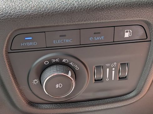 Used 2022 Jeep Grand Cherokee Summit AWD/4WD image 12