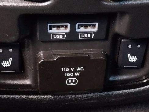 Certified 2023 Dodge Durango GT image 16