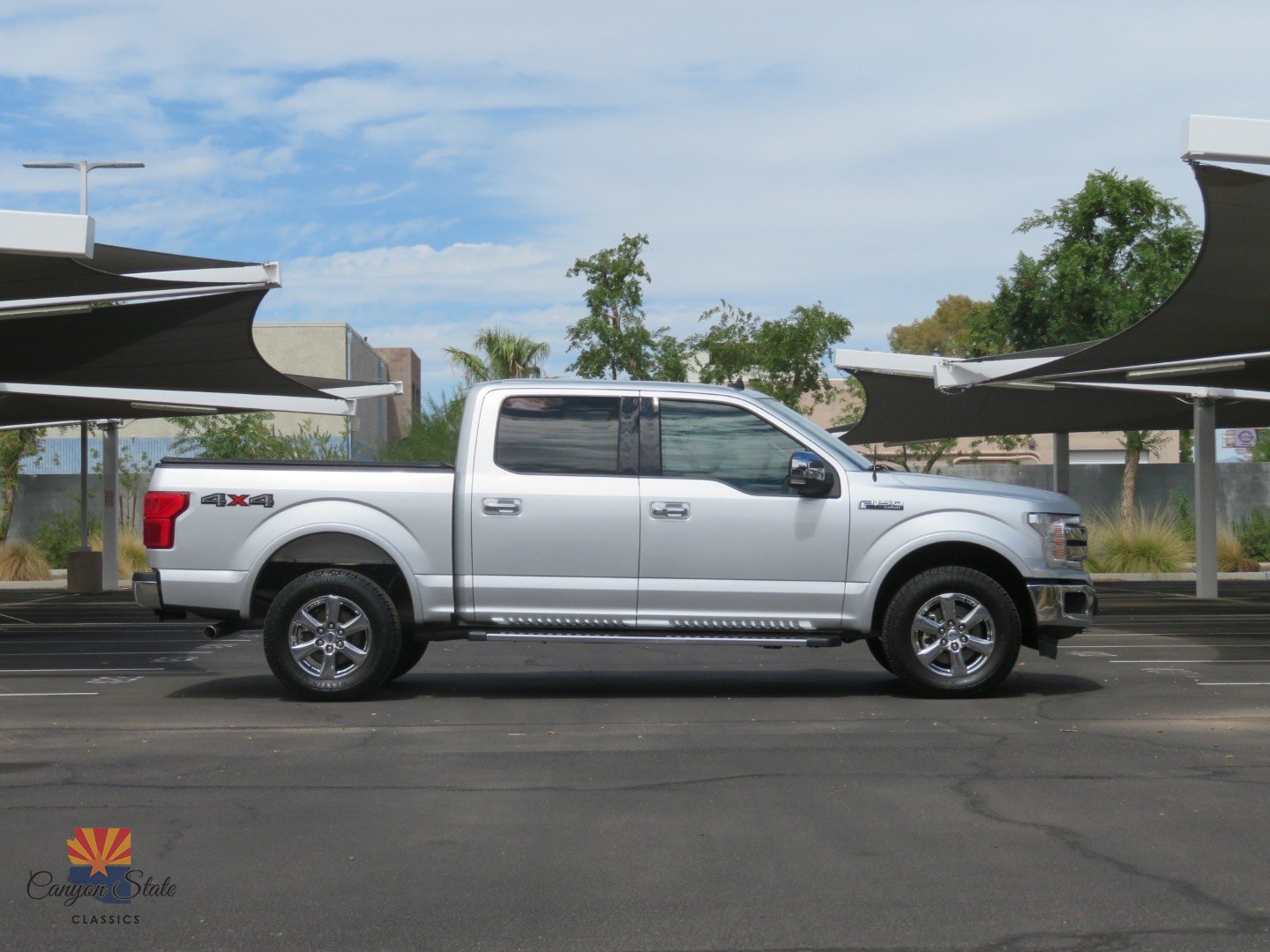 Used 2019 Ford F150 Lariat w/ Equipment Group 502A Luxury AWD/4WD image 4