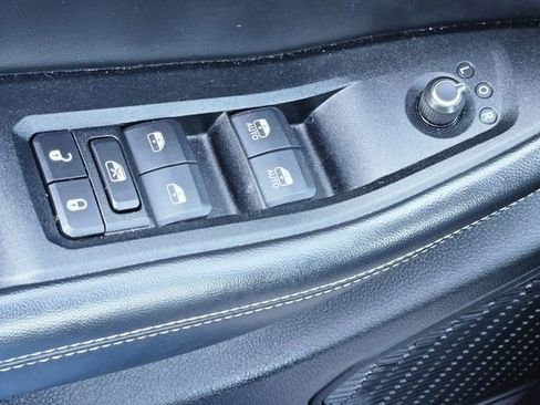 Used 2024 Jeep Grand Cherokee L Limited w/ Luxury Tech Group II image 21