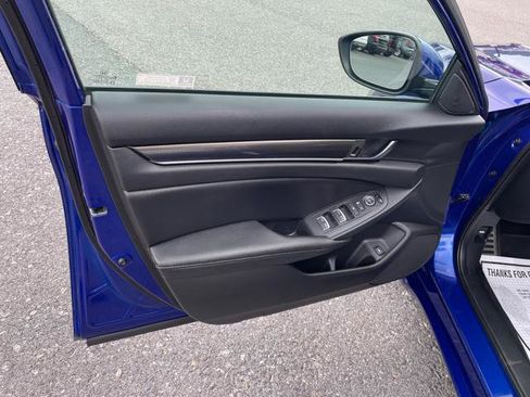 Used 2019 Honda Accord Sport image 14