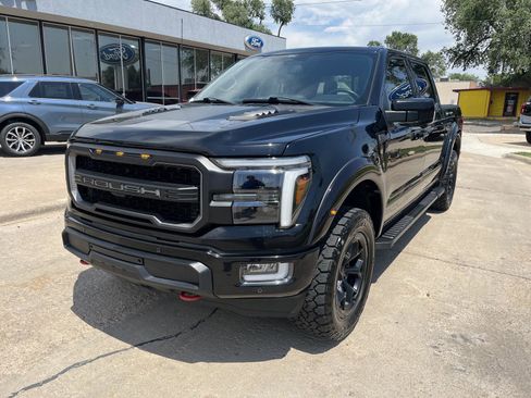 Used 2024 Ford F150 Lariat w/ Bed Utility Package AWD/4WD image 3