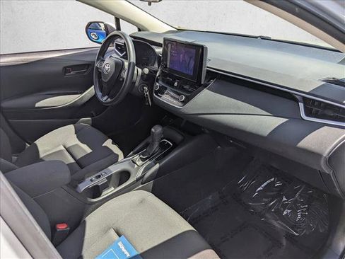 Used 2024 Toyota Corolla LE FWD image 20