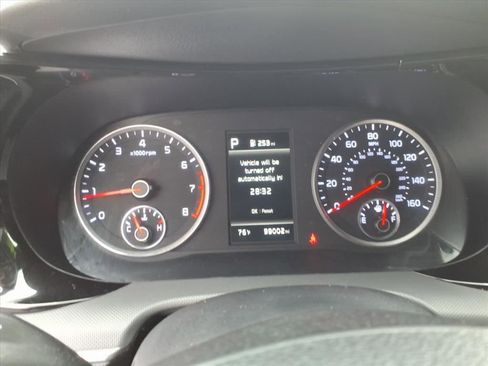 Used 2022 Kia K5 LXS image 18