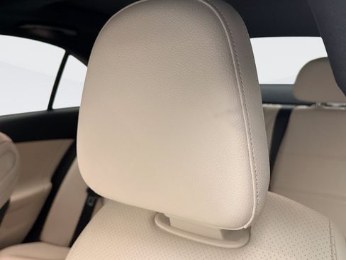 Used 2022 Mercedes-Benz C 300 4MATIC Sedan image 8
