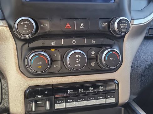 Used 2020 RAM 3500 Laramie AWD/4WD image 28