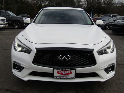 Used 2018 INFINITI Q50 Luxe image 2