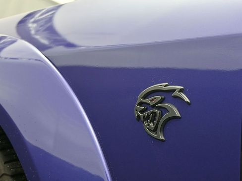 Used 2019 Dodge Challenger SRT Hellcat Redeye RWD image 10