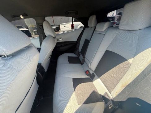 Used 2020 Toyota Corolla SE FWD image 18
