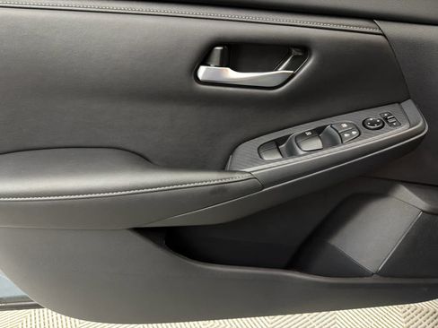 Certified 2025 Nissan Sentra SV w/ All-Weather Package FWD image 22