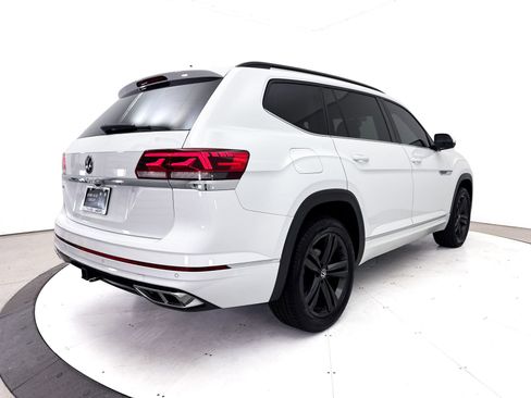 Used 2021 Volkswagen Atlas SE w/ Towing Package FWD image 16