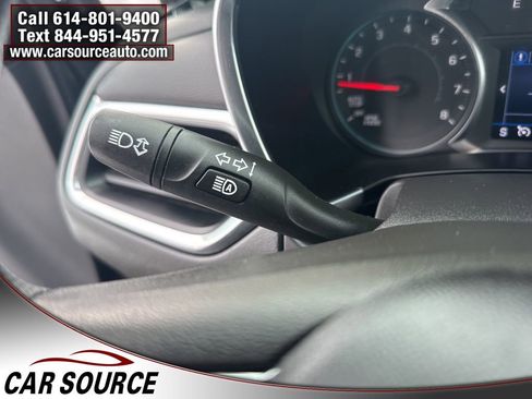 Used 2020 Chevrolet Equinox LT image 18