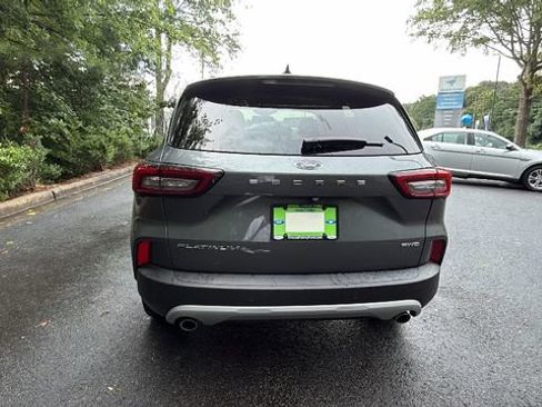 Certified 2024 Ford Escape Platinum AWD/4WD image 7