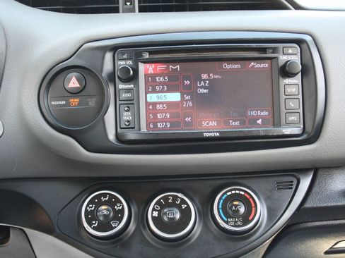 Used 2015 Toyota Yaris L FWD image 20