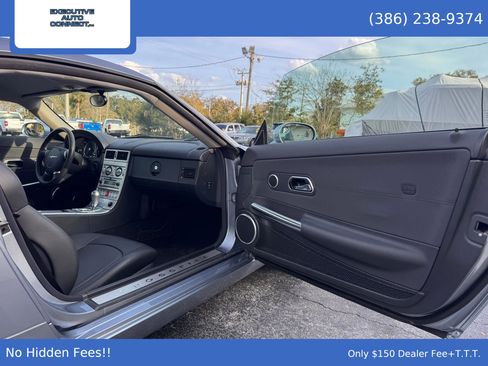 Used 2008 Chrysler Crossfire Limited image 11