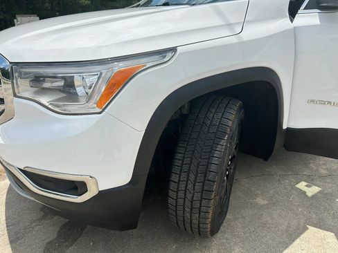 Used 2019 GMC Acadia SLT FWD image 36