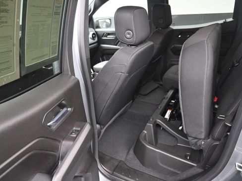 Used 2024 Chevrolet Colorado LT w/ LT Convenience Package II image 17