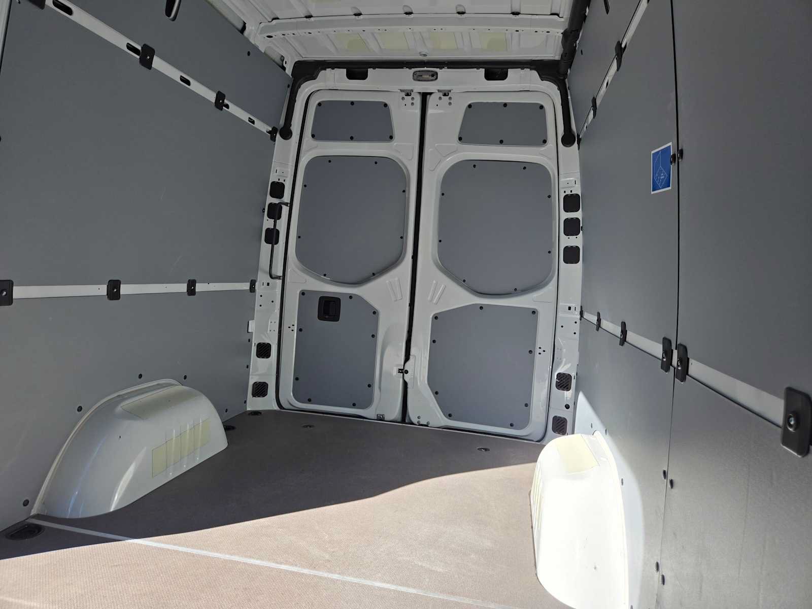 Used 2026 Mercedes-Benz Sprinter 2500 image 14