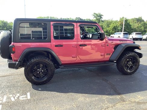 Used 2024 Jeep Wrangler Unlimited Sport AWD/4WD image 5