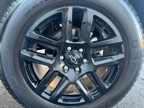 Used 2023 Chevrolet Silverado 1500 RST w/ LPO, Dark Essentials Package image 12