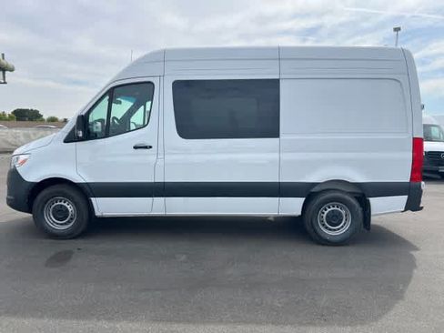 New 2026 Mercedes-Benz Sprinter 2500 image 2