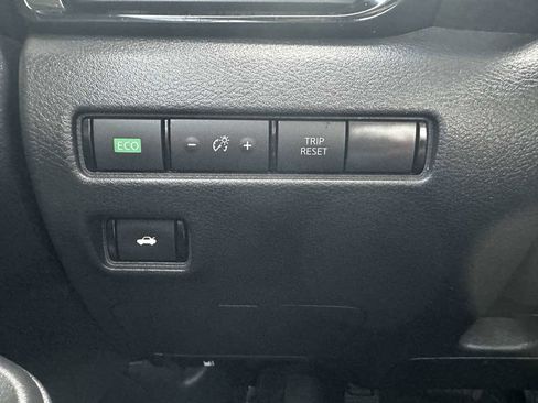 Used 2021 Nissan Sentra SV image 27