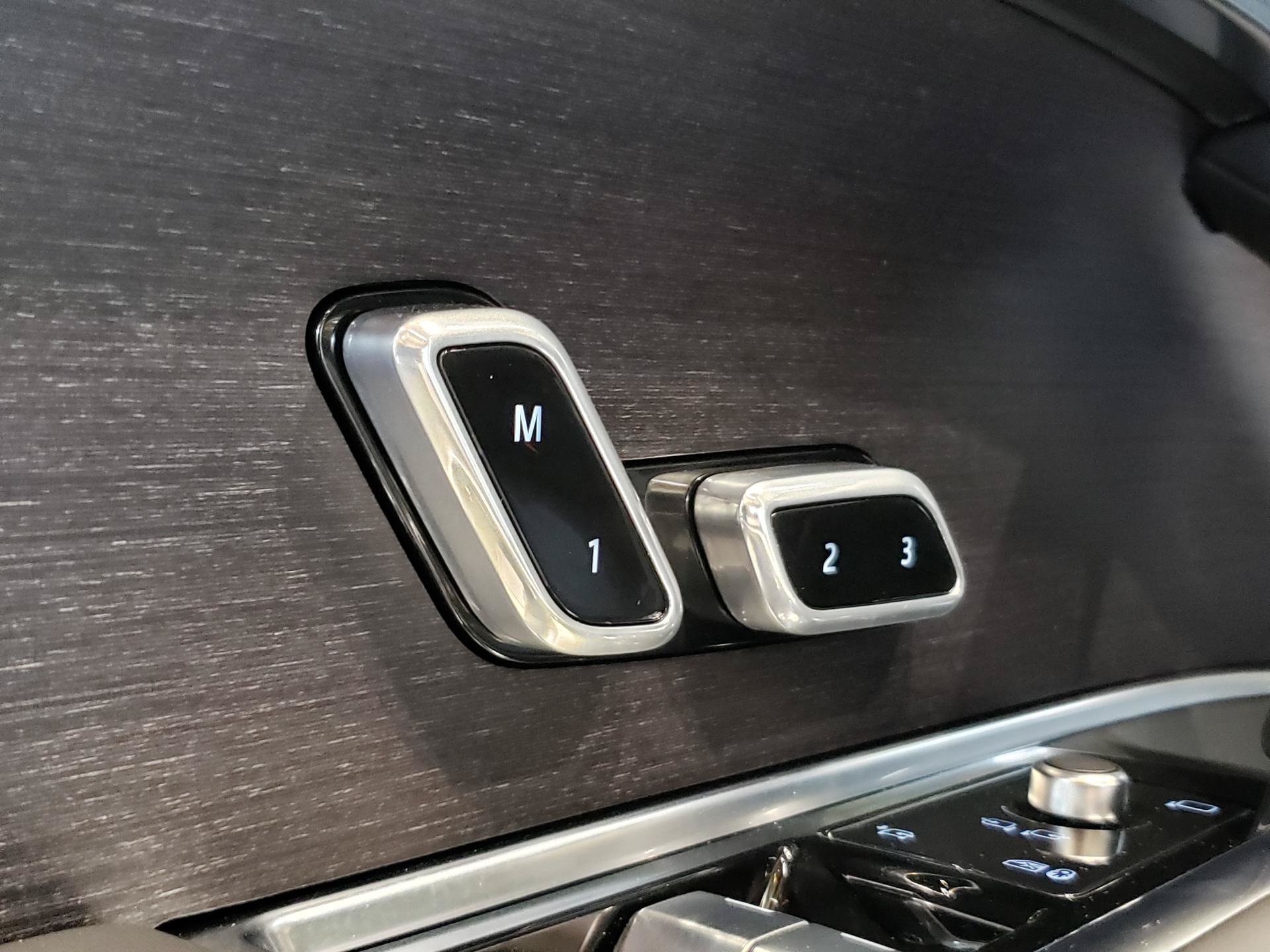 New 2026 Land Rover Range Rover SE AWD/4WD image 18