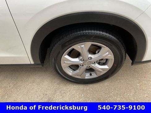 Certified 2024 Honda HR-V LX image 12