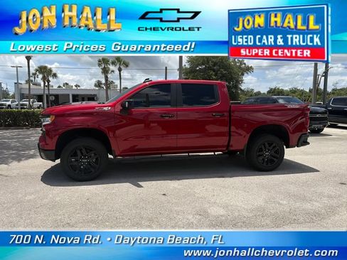 Used 2024 Chevrolet Silverado 1500 LT Trail Boss w/ Convenience Package II AWD/4WD image 3