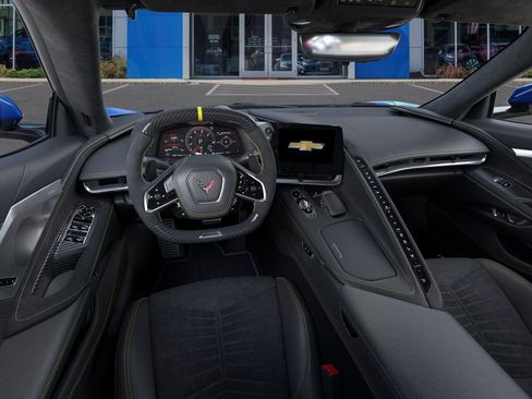 New 2025 Chevrolet Corvette E-Ray image 16