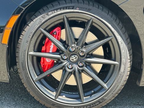 New 2026 Toyota GR86 Premium w/ Performance Package RWD image 31