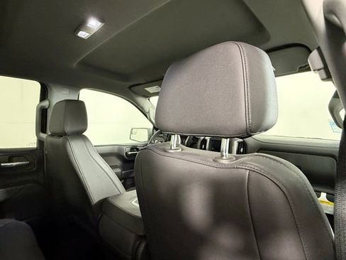 Used 2025 GMC Sierra 1500 Pro w/ Graphite Edition image 29