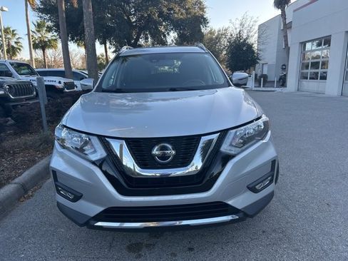 Used 2019 Nissan Rogue SL image 5