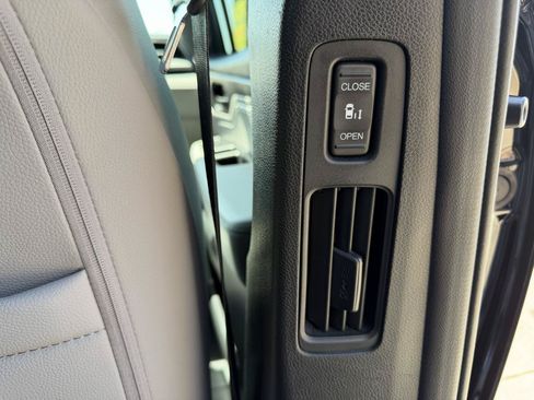 Used 2020 Honda Odyssey EX-L image 28