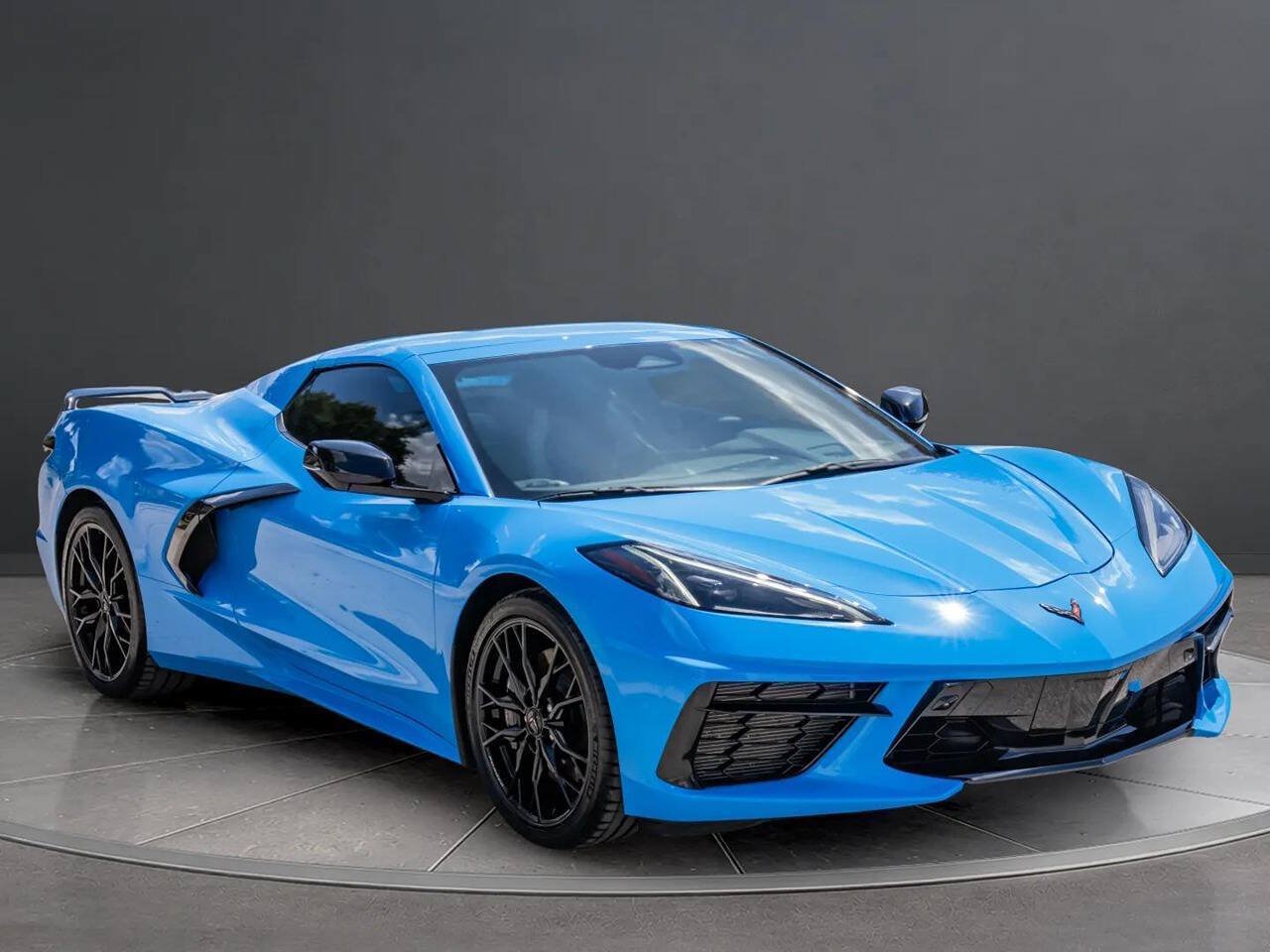 Used 2024 Chevrolet Corvette Stingray Preferred Conv w/ Z51 Performance Package RWD image 10