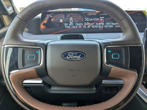 New 2025 Ford Expedition King Ranch image 31