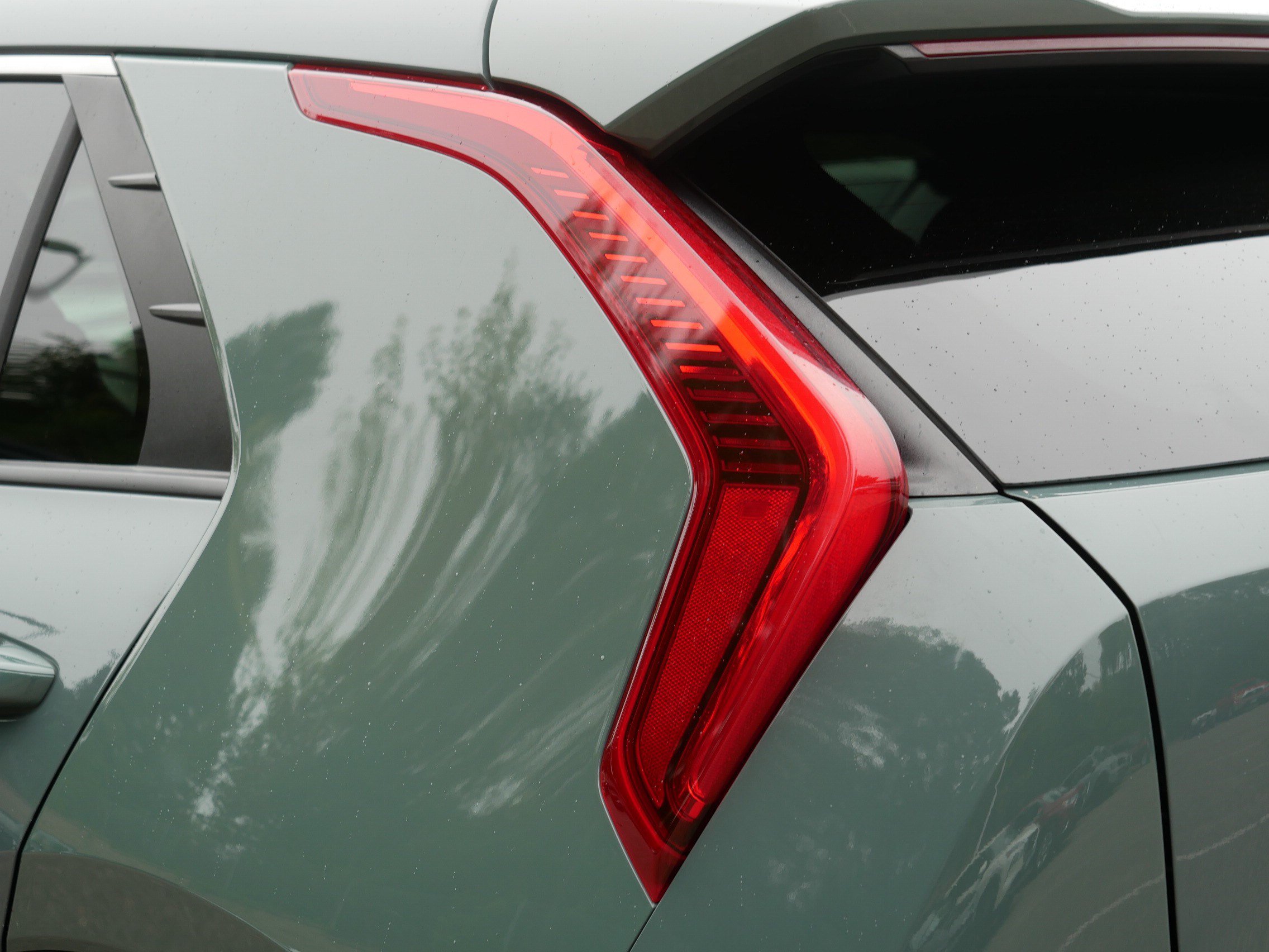 Certified 2023 Kia Niro Wind w/ Wind Preserve Package FWD image 17