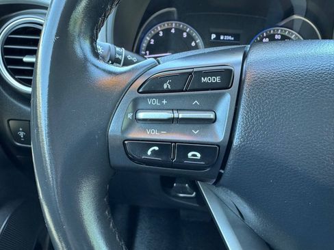 Used 2020 Hyundai Kona SEL AWD/4WD image 17