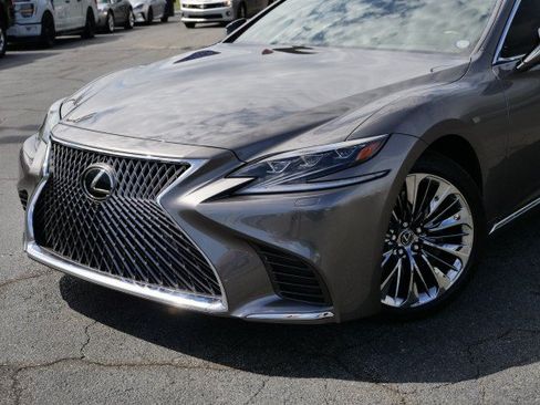 Used 2019 Lexus LS 500 w/ Luxury Package RWD image 60