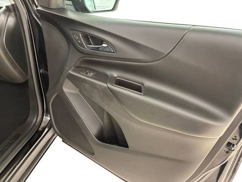 Certified 2022 Chevrolet Equinox LT AWD/4WD image 15