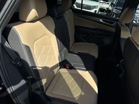 New 2026 Volkswagen Atlas Cross Sport SE AWD/4WD image 26