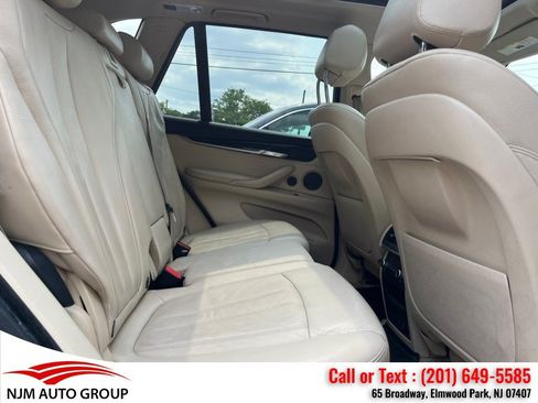 Used 2015 BMW X5 xDrive35i AWD/4WD image 38