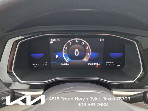 Used 2023 Volkswagen Jetta SE w/ Panoramic Sunroof Package FWD image 30