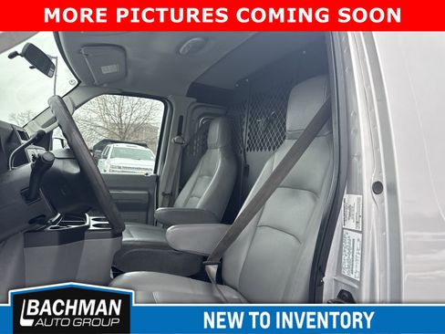 Used 2011 Ford E-250 and Econoline 250 Commercial w/ PWR Group image 10