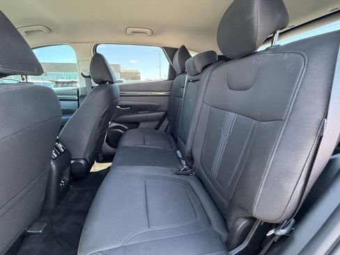 Used 2024 Hyundai Tucson SEL FWD image 17