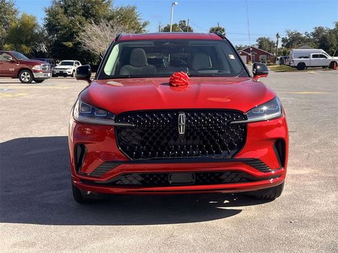 New 2026 Lincoln Aviator Reserve image 8