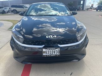 Used 2023 Kia Forte LXS FWD video 2