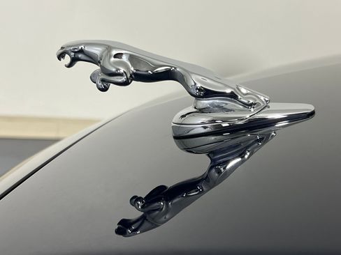 Used 2015 Jaguar XJ L Portfolio image 35